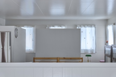 oy-lights_20241006_0341_out-c1-100per_ps_high-res_q100_8bit_adobe-rgb_v01